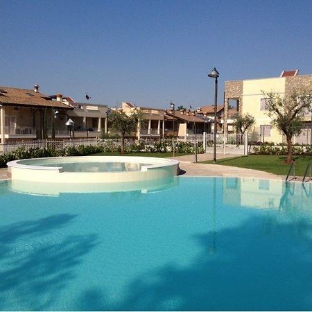 Appartamento Quadrivium Castelnuovo del Garda Cameră foto