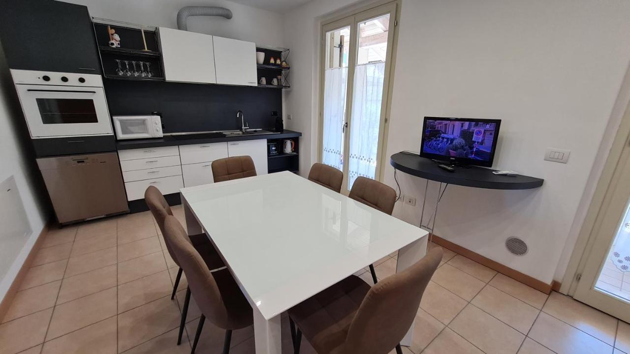 Appartamento Quadrivium Castelnuovo del Garda Exterior foto